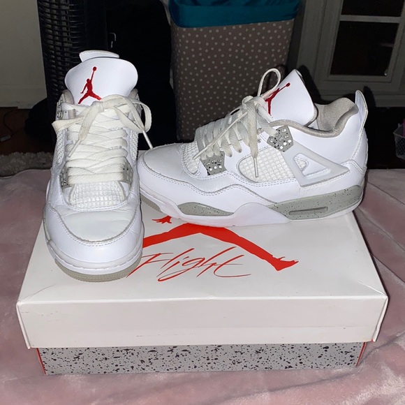 “White Oreo” Air Jordan 4 Retro - Picture 3 of 4